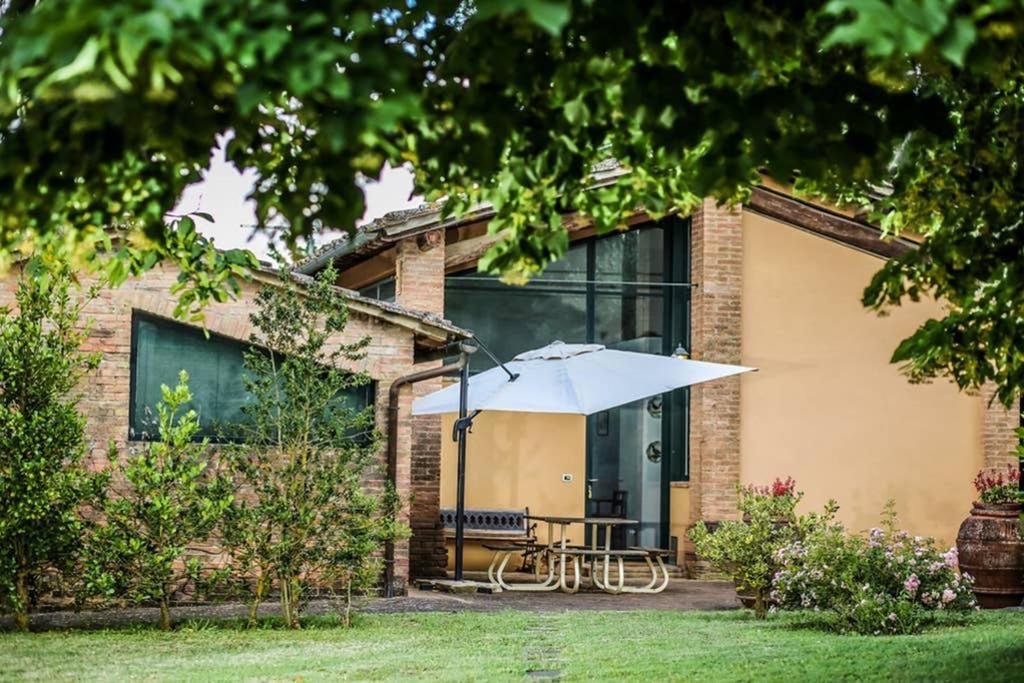 Villa Capannina Vico d'Arbia Esterno foto